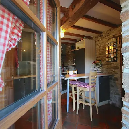 Casa vacanze Forest Hideaway, Baillamont Bièvre