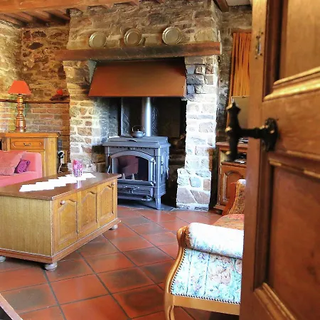 Holiday home Attractive In Baillamont With Terrace *